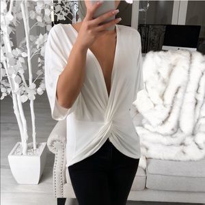 ekAttire SUNDAZE Ivory Knot Top